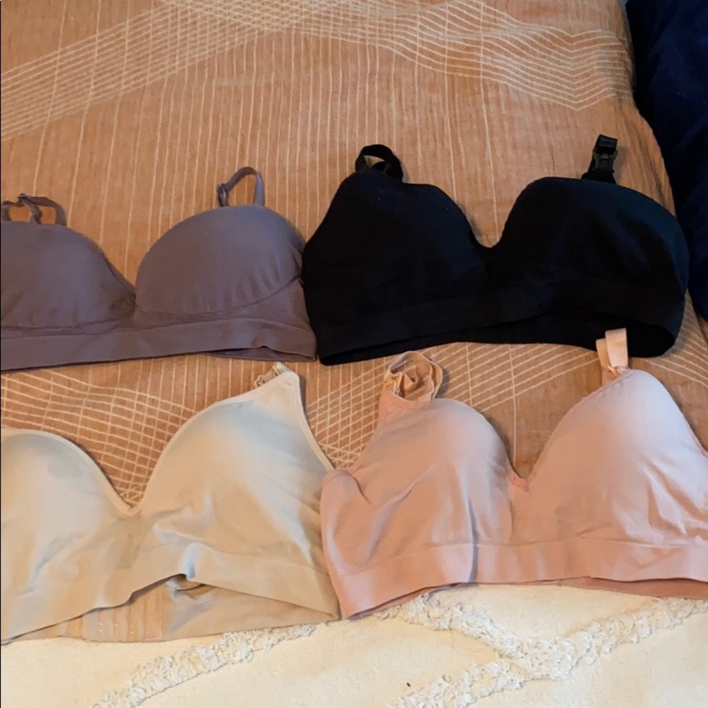 Set or 4 medium sized nursing breastfeeding bras